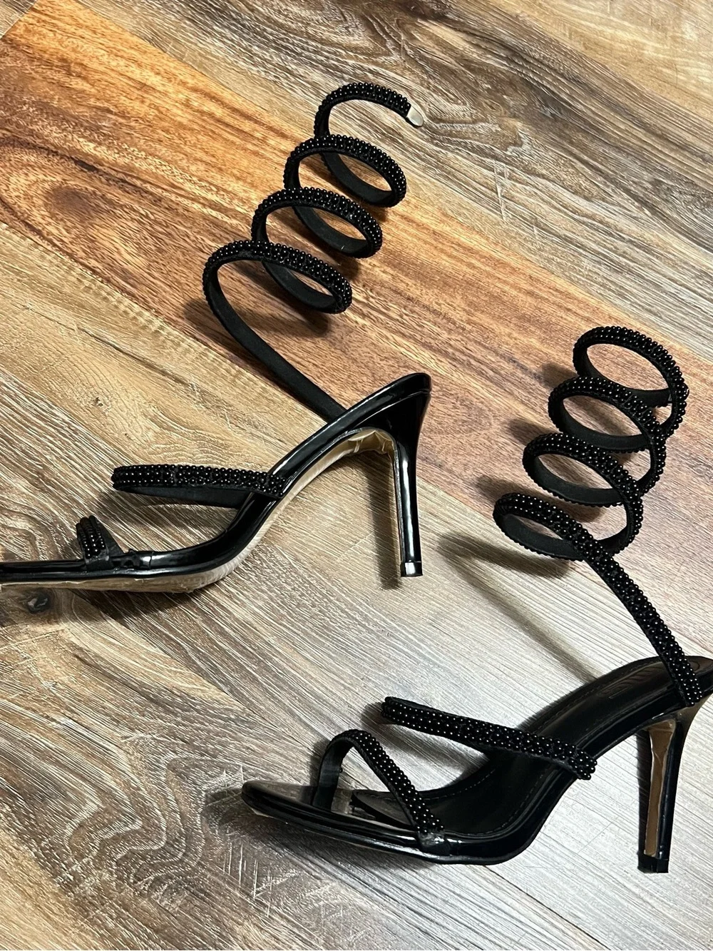 N/A elegant black